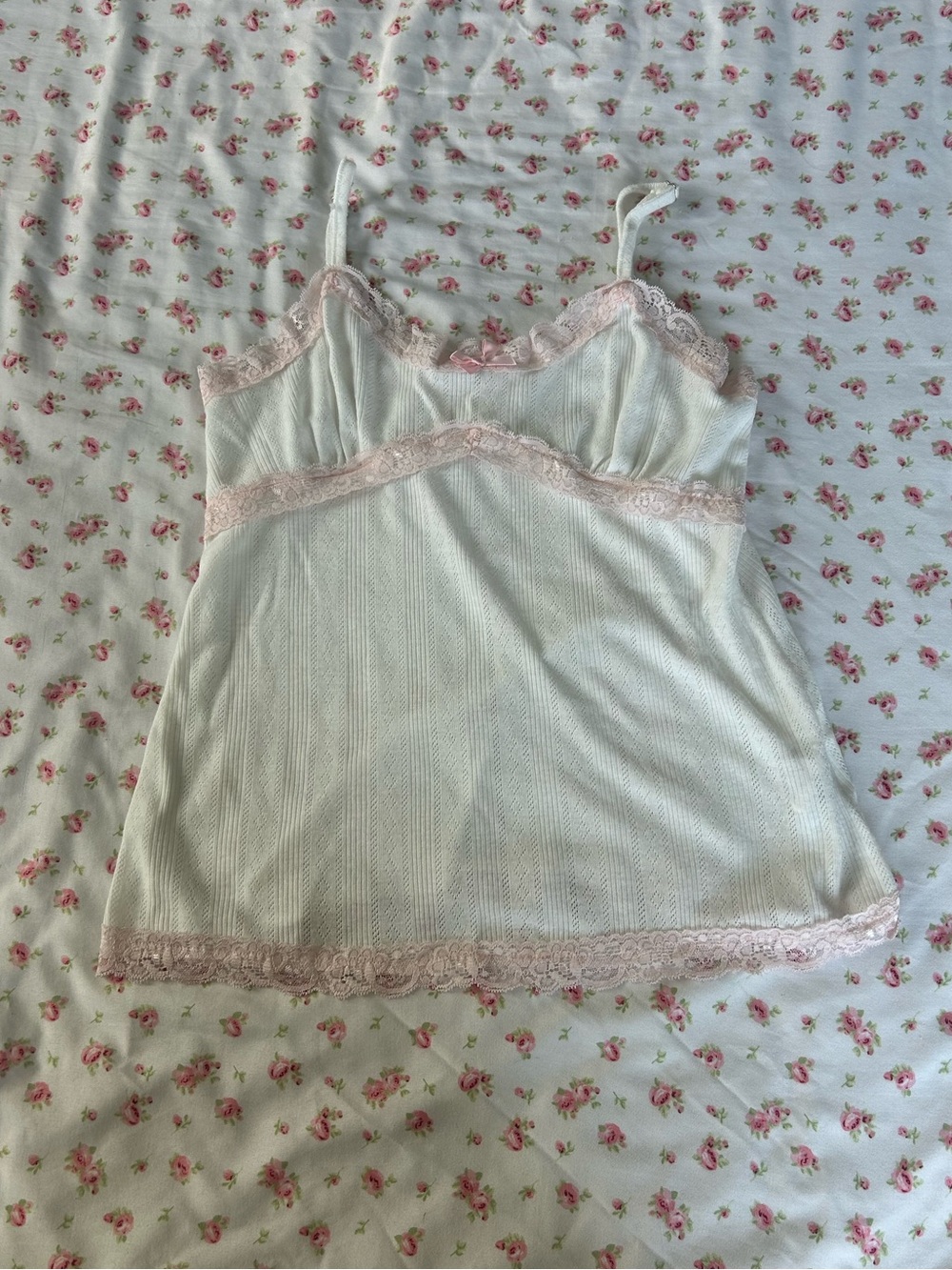 ROMWE White Floral Lace-Trim Cami Top